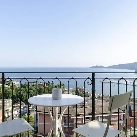 Joivy Spectacular Sea View For 5 With Terrace Daire Rapallo