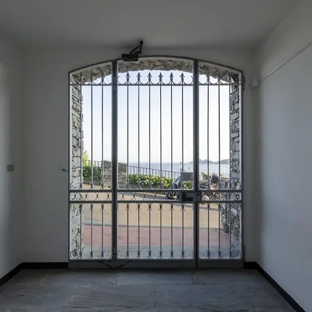 Apartmán Joivy Spectacular Sea View For 5 With Terrace *